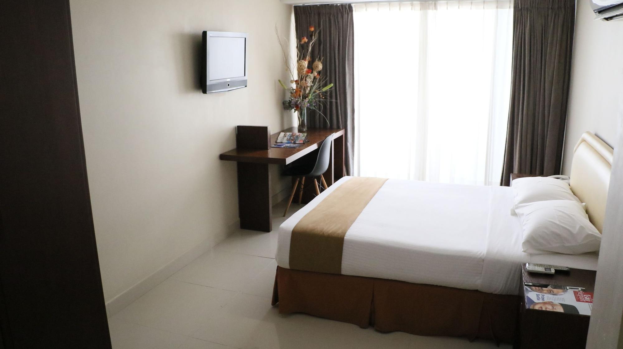 Legallery Suites Hotel Bandar Seri Begawan Esterno foto
