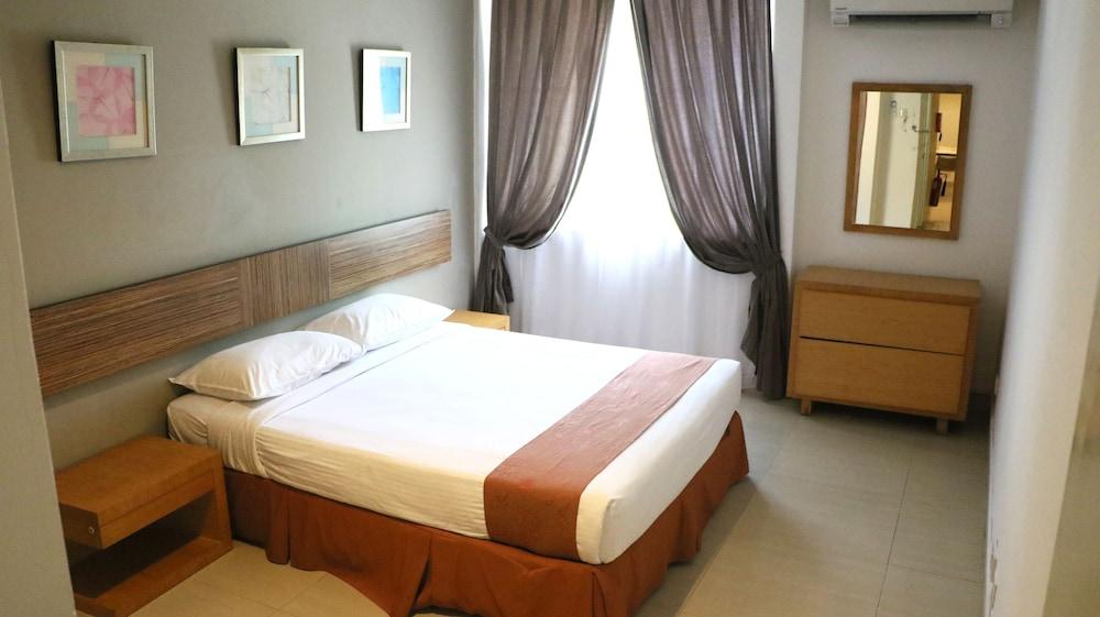 Legallery Suites Hotel Bandar Seri Begawan Esterno foto