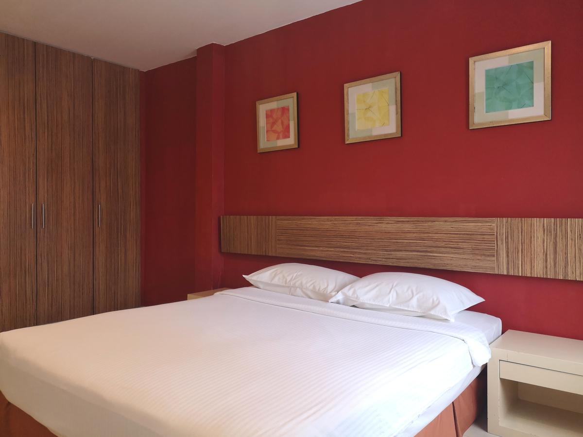 Legallery Suites Hotel Bandar Seri Begawan Esterno foto
