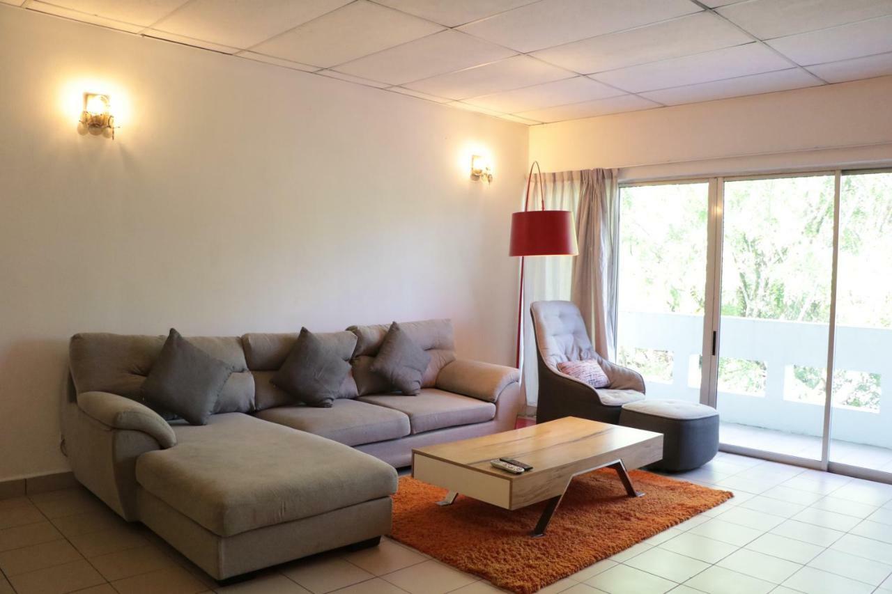 Legallery Suites Hotel Bandar Seri Begawan Esterno foto